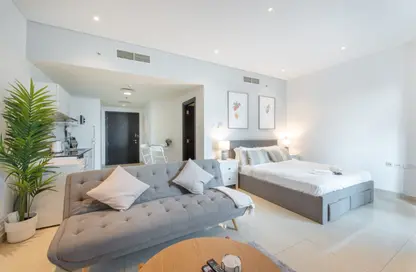 Apartment - Studio - 1 Bathroom for rent in Yacht Bay - Dubai Marina - Dubai