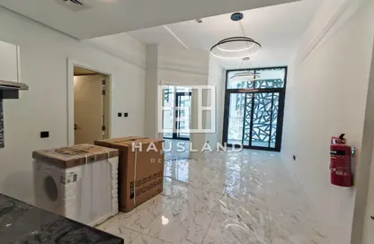 Apartment - 1 Bedroom - 1 Bathroom for rent in The Gate - Masdar City - Abu Dhabi