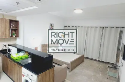 Apartment - Studio - 1 Bathroom for rent in Burj Al Nujoom - Downtown Dubai - Dubai