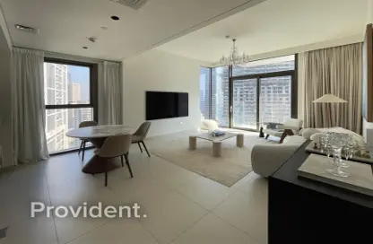 شقة - 2 غرف نوم - 2 حمامات للايجار في برج التاج - دبي وسط المدينة - دبي