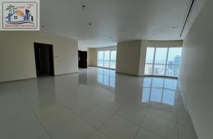 Apartment - 3 Bedrooms - 4 Bathrooms for rent in Al Khan Corniche - Al Khan - Sharjah