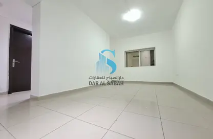 شقة - غرفة نوم - 1 حمام للايجار في مجمع النهدة السكني - النهدة - الشارقة