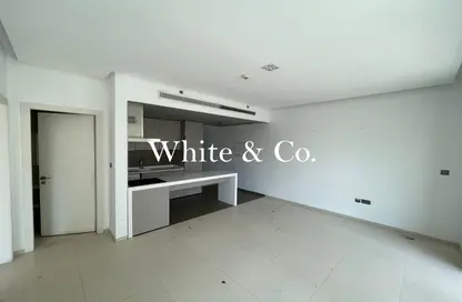 Apartment - 1 Bedroom - 2 Bathrooms for rent in West Avenue Tower - Dubai Marina - Dubai