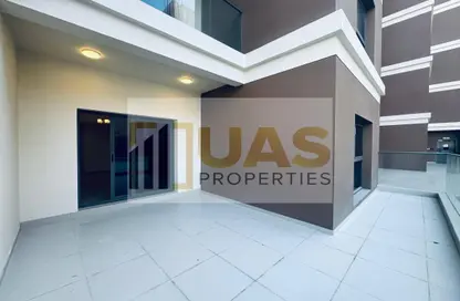 Apartment - 1 Bedroom - 2 Bathrooms for rent in Jumeirah Garden City - Al Satwa - Dubai