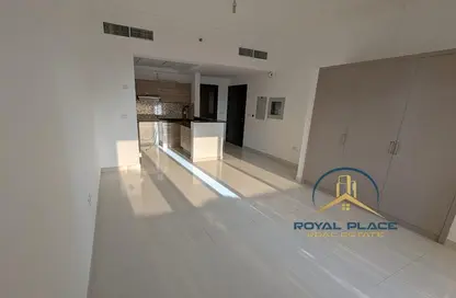 Apartment - Studio - 1 Bathroom for rent in Spanish Tower - Dubai Sports City - Dubai