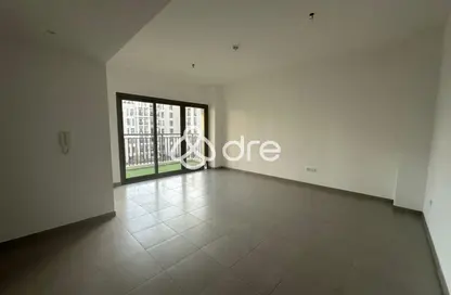 Apartment - 3 Bedrooms - 3 Bathrooms for rent in Hayat Boulevard-1A - Hayat Boulevard - Town Square - Dubai