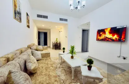 Apartment - 1 Bedroom - 2 Bathrooms for rent in Corniche Tower - Ajman Corniche Road - Ajman