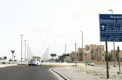 Villa - Studio - 7+ Bathrooms for rent in Shakhbout City - Abu Dhabi