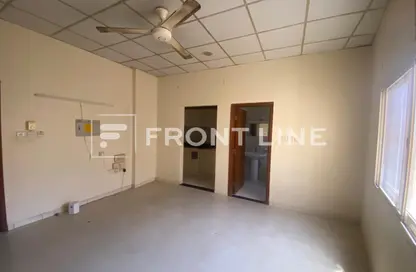 Apartment - Studio - 1 Bathroom for rent in Al Souk Al Kabeer - Bur Dubai - Dubai