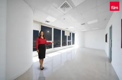 Office Space - Studio for sale in Churchill Executive Tower - Churchill Towers - Business Bay - Dubai