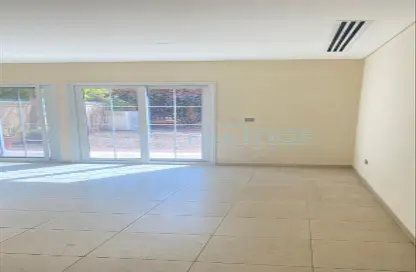 Townhouse - 1 Bedroom - 2 Bathrooms for rent in Nakheel Townhouses - Jumeirah Village Circle - Dubai