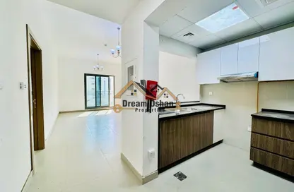 شقة - غرفة نوم - 2 حمامات للايجار في مبنى بيل فيو - 4 الورسان - الورسان - دبي شقة - غرفة نوم - 2 حمامات للايجار في مبنى بيل فيو - 4 الورسان - الورسان - دبي