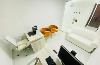 Office Space - Studio - 1 Bathroom for rent in Silver Home Building - Hor Al Anz - Deira - Dubai