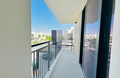 Villa - 4 Bedrooms - 5 Bathrooms for sale in Noya Viva - Noya - Yas Island - Abu Dhabi