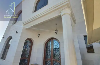 Villa - 3 Bedrooms - 5 Bathrooms for sale in Al Sabkha - Al Riqqa - Sharjah Villa - 3 Bedrooms - 5 Bathrooms for sale in Al Sabkha - Al Riqqa - Sharjah