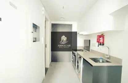 شقة - 1 حمام للايجار في ذا سولو - الجادة - الشارقة