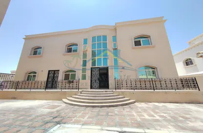 فيلا - 6 غرف نوم للايجار في مركز محمد بن زايد - مدينة محمد بن زايد - أبوظبي