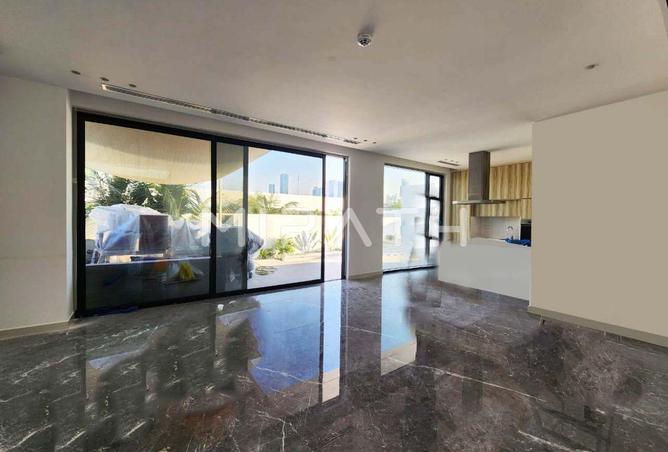 15695803 - Property Image 3