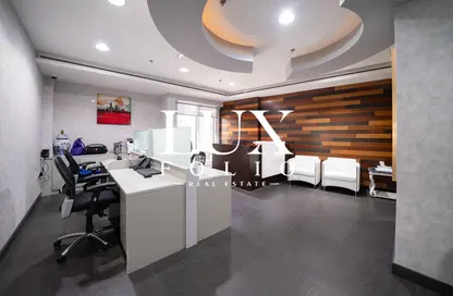 Mid Floor | Tenanted | Luxurious Office