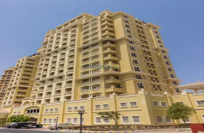 شقة - 2 غرف نوم - 3 حمامات للايجار في رويال بريز 2 - رويال بريز - قرية الحمرا - رأس الخيمة