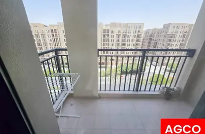 شقة - 2 غرف نوم - 2 حمامات للبيع في حياة بوليفارد - 1 ب - حياة بولفار - تاون سكوير - دبي