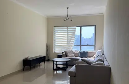 Apartment - 3 Bedrooms - 3 Bathrooms for sale in Capital Tower - Al Majaz - Sharjah
