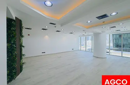 مكتب - استوديو - 1 حمام للايجار في القمة - الخليج التجاري - دبي مكتب - استوديو - 1 حمام للايجار في القمة - الخليج التجاري - دبي