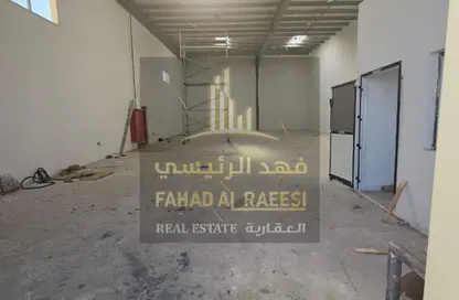 مستودع - استوديو - 1 حمام للايجار في أم الثعوب - أم القيوين