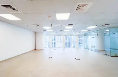 Office Space - Studio for sale in Swiss Tower - JLT Cluster Y - Jumeirah Lake Towers - Dubai