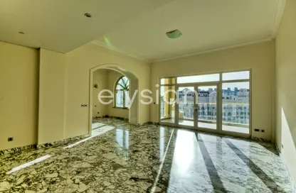 Penthouse - 4 Bedrooms - 5 Bathrooms for rent in Al Tamr - Shoreline Apartments - Palm Jumeirah - Dubai