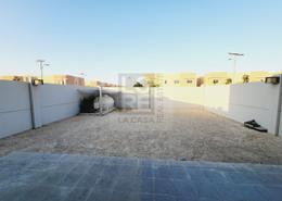 Villa - 3 bedrooms - 4 bathrooms for sale in Manazel Al Reef 2 - Al Samha - Abu Dhabi