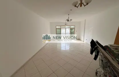 Apartment - 3 Bedrooms - 3 Bathrooms for rent in Safia Tower - Al Majaz 3 - Al Majaz - Sharjah