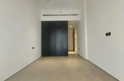 شقة - 2 غرف نوم - 2 حمامات للايجار في مبني س ه 1 - منطقة 14 - قرية جميرا الدائرية - دبي