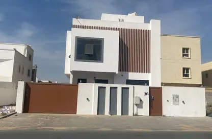 فيلا - 5 غرف نوم - 7 حمامات للبيع في الزاهية جاردنز - الزاهية - عجمان