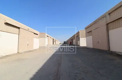 Warehouse - Studio for rent in Al Sajaa S - Al Sajaa - Sharjah