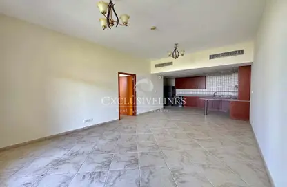 Apartment - 1 Bedroom - 2 Bathrooms for rent in Weston Court 2 - Weston Court - Motor City - Dubai
