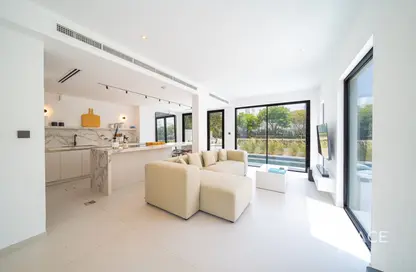 فيلا - 3 غرف نوم - 3 حمامات للبيع في الينابيع 15 - الينابيع - دبي فيلا - 3 غرف نوم - 3 حمامات للبيع في الينابيع 15 - الينابيع - دبي