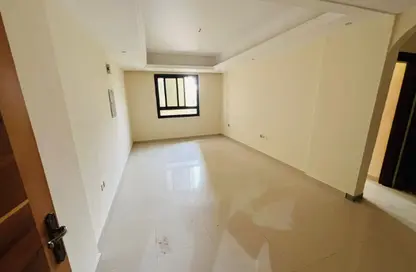 Apartment - 1 Bedroom - 2 Bathrooms for rent in Ajman Corniche Road - Ajman
