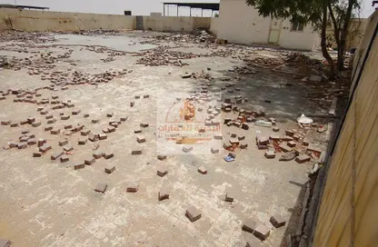 أرض - استوديو للايجار في الصجعة الصناعية - آلصجعه - الشارقة