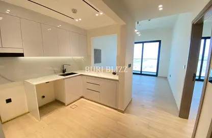 Apartment - 1 Bedroom - 2 Bathrooms for rent in Binghatti Heights - Jumeirah Village Circle - Dubai