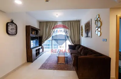 شقة - 2 غرف نوم - 2 حمامات للايجار في راديانت سكوير - مدينة الأضواء - جزيرة الريم - أبوظبي