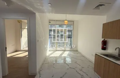 Apartment - 1 Bedroom - 1 Bathroom for rent in Oasis 2 - Oasis Residences - Masdar City - Abu Dhabi