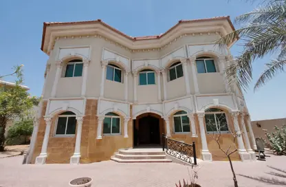 Villa - 5 Bedrooms - 6 Bathrooms for rent in Al Barsha 3 Villas - Al Barsha 3 - Al Barsha - Dubai