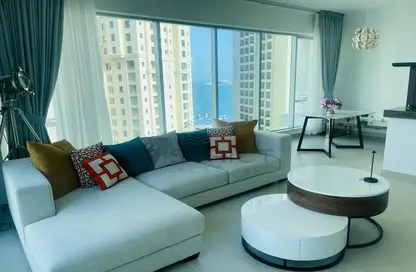 Apartment - 1 Bedroom - 2 Bathrooms for rent in Shemara Tower - Marina Promenade - Dubai Marina - Dubai