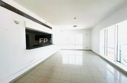 Apartment - 2 Bedrooms - 3 Bathrooms for rent in Golf Tower - Dubai Sports City - Dubai