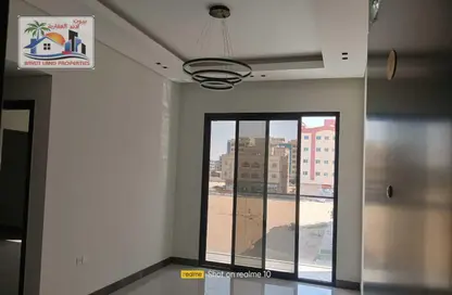 شقة - 2 غرف نوم - 2 حمامات للايجار في الجرف 3 - الجرف - عجمان وسط المدينة - عجمان