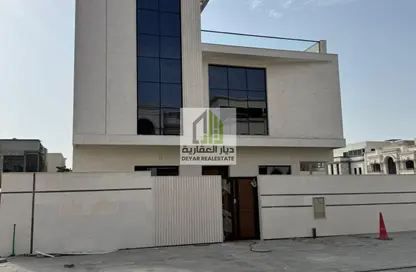 Villa - 5 Bedrooms - 7 Bathrooms for sale in Ajman Hills - Al Alia - Ajman