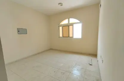Apartment - Studio - 1 Bathroom for rent in Muwailih Building - Muwaileh - Sharjah