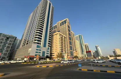 Shop - Studio - 1 Bathroom for rent in Lotus Tower - Al Majaz 1 - Al Majaz - Sharjah