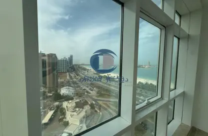 Apartment - 3 Bedrooms - 4 Bathrooms for rent in Al Sawari Tower - Al Khalidiya - Abu Dhabi